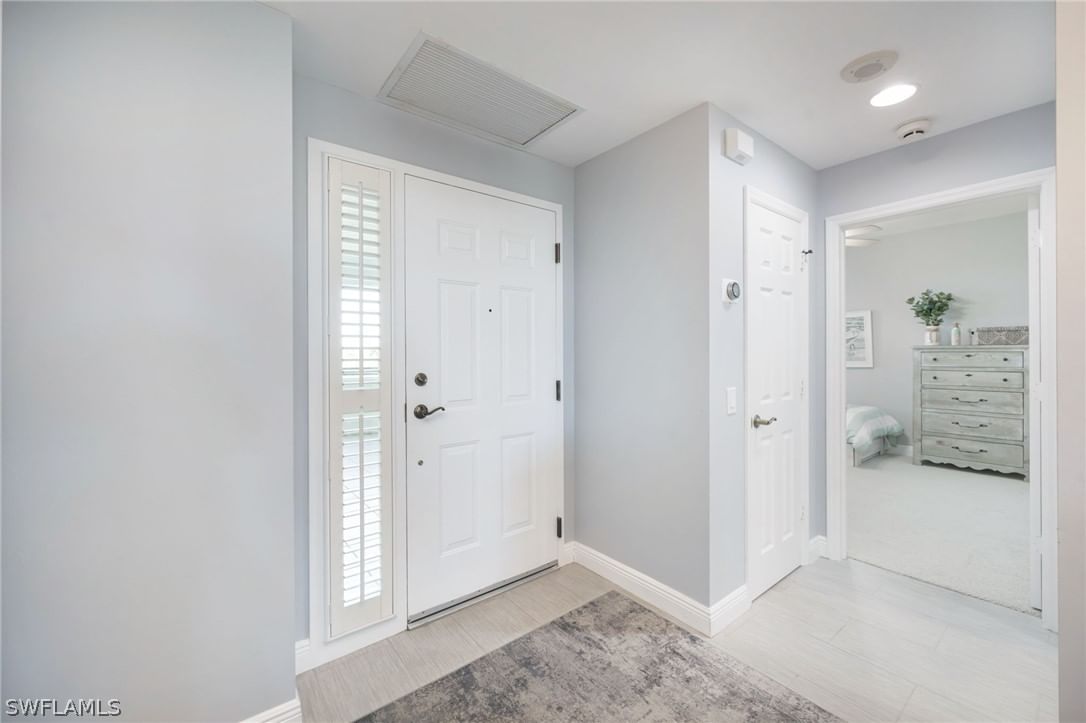 425 Cove Tower Drive #502, Naples, FL 34110 photo 2