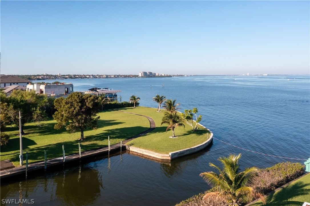 14040 Schultz Road, Fort Myers, FL 33908 photo 2