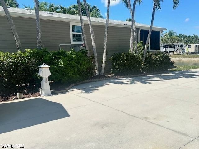 1386 Silver Lakes Boulevard, Naples, FL 34114 photo 5