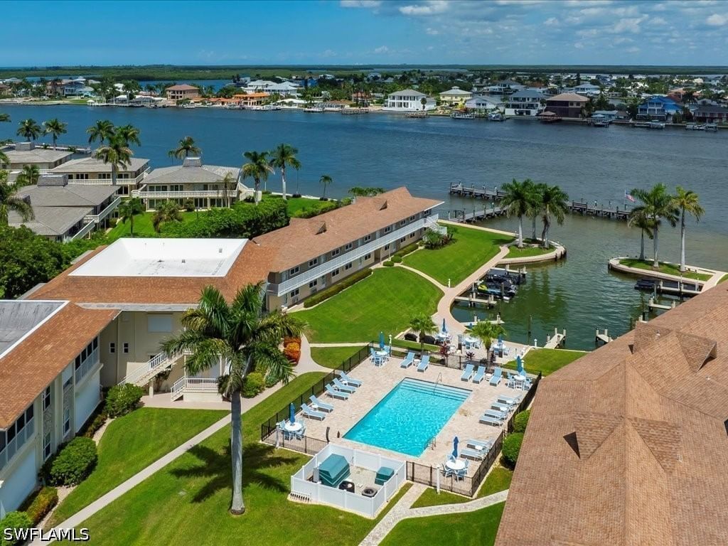 850 Palm Street #E2, Marco Island, FL 34145 photo 3