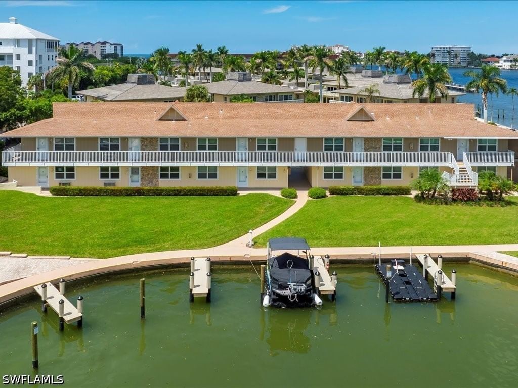 850 Palm Street #E2, Marco Island, FL 34145 photo 4