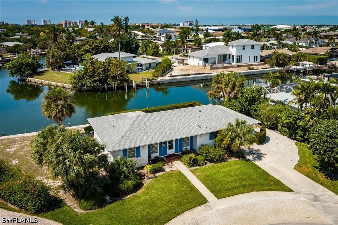 756 Apple Court, Marco Island, FL 34145 photo 4