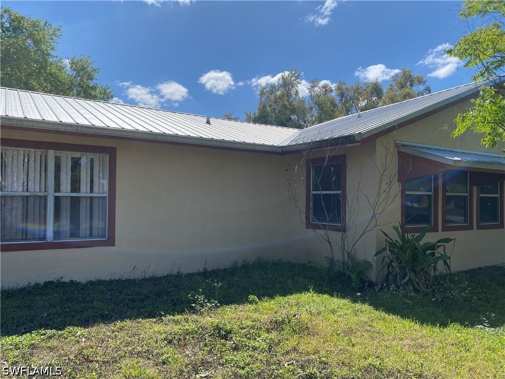 4014 N Edgewater Circle, Labelle, FL 33935 photo 3