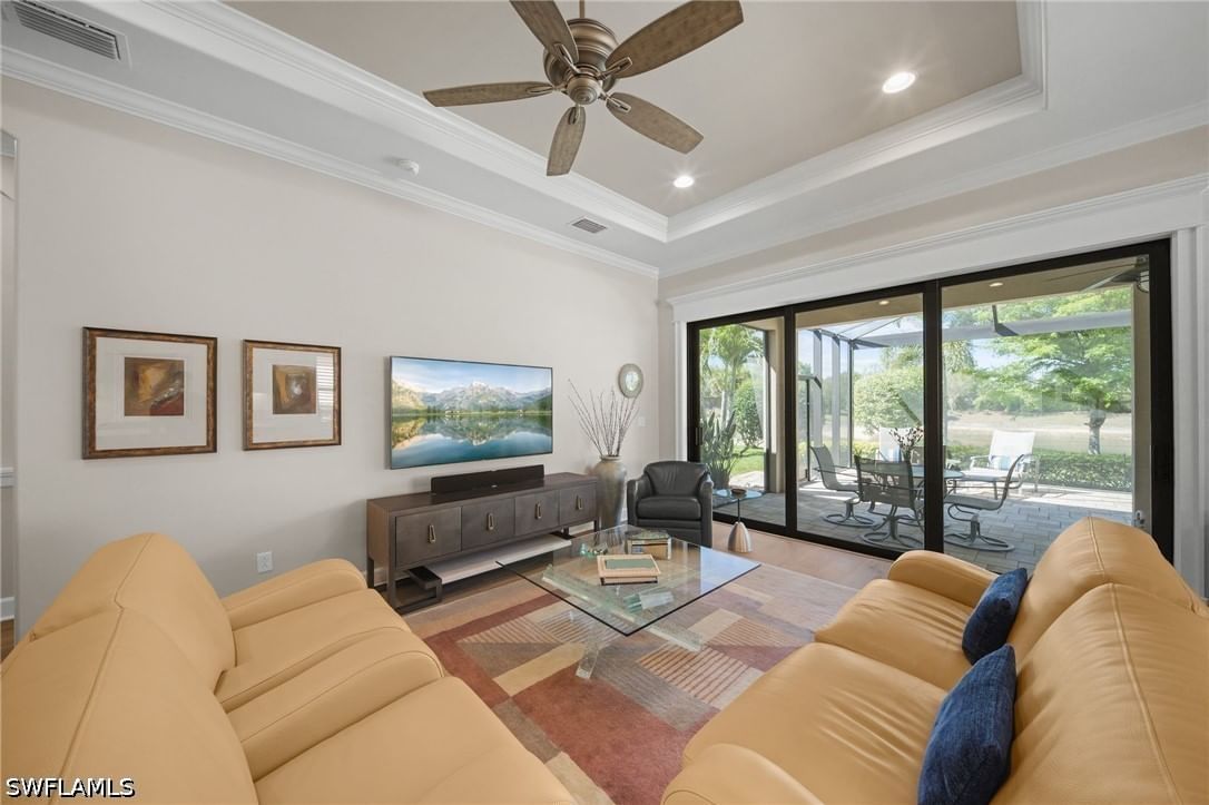 8735 Cavano Street E, Naples, FL 34119 photo 5