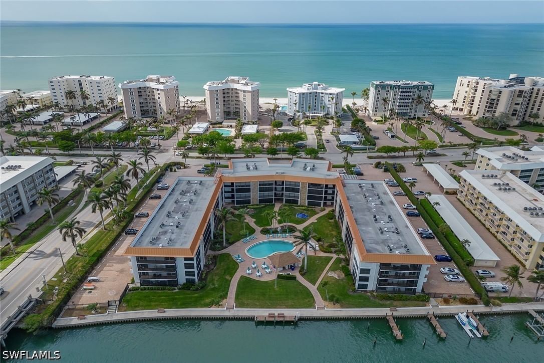 2900 Gulf Shore Boulevard N #110, Naples, FL 34103 photo 5