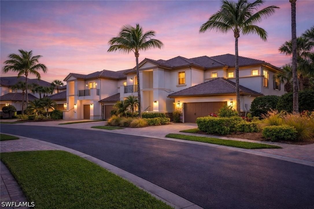 8040 Players Cove Drive #102, Naples, FL 34113