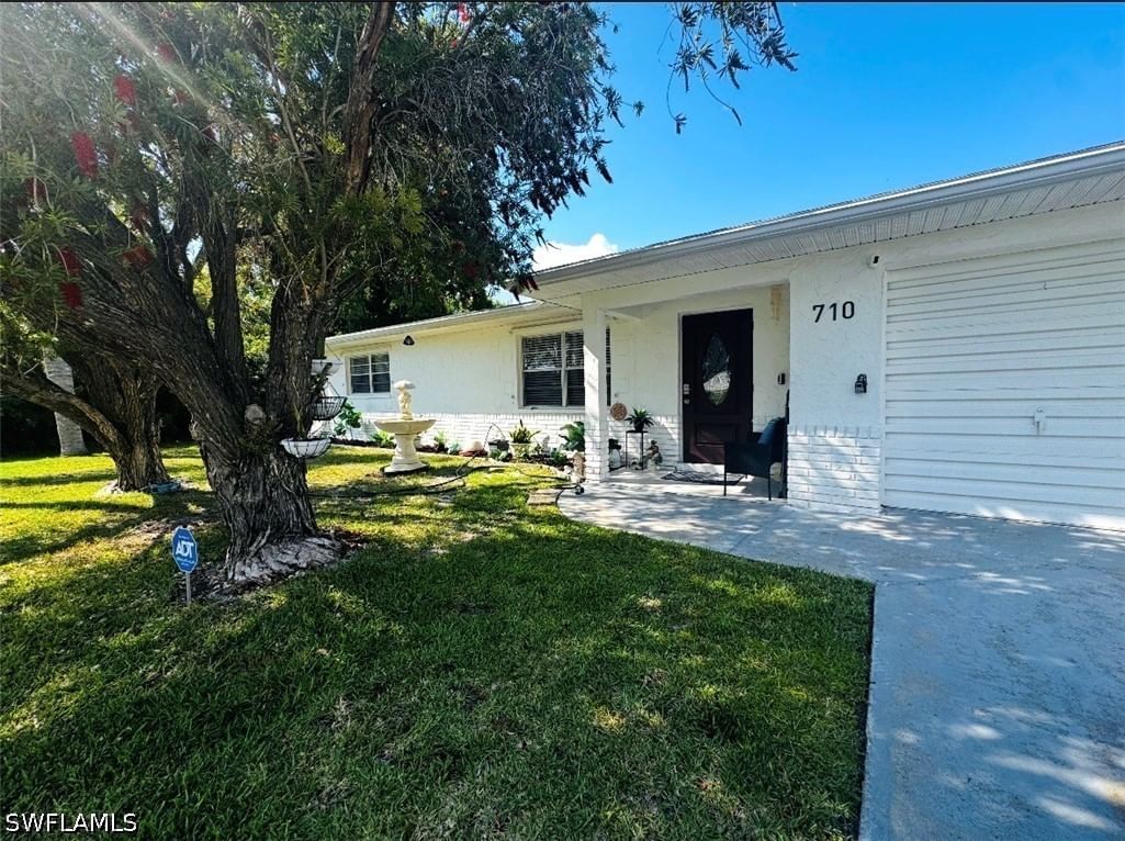 710 Aqui Esta Drive, Punta Gorda, FL 33950 photo 3