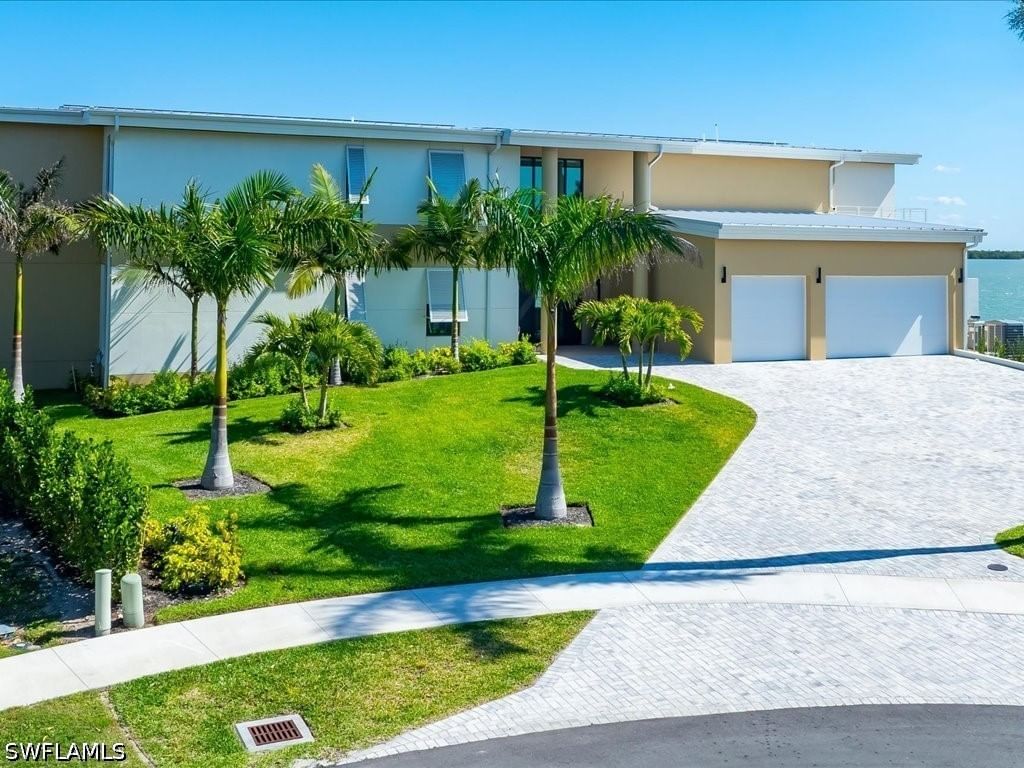 1798 Wavecrest Court, Marco Island, FL 34145 photo 2