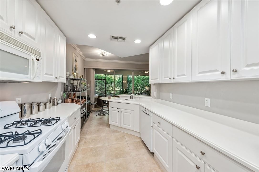 3985 Deer Crossing Court #103, Naples, FL 34114 photo 5