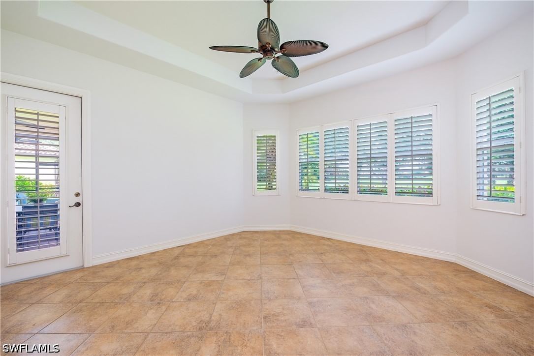 7643 Cottesmore Drive, Naples, FL 34113 photo 5