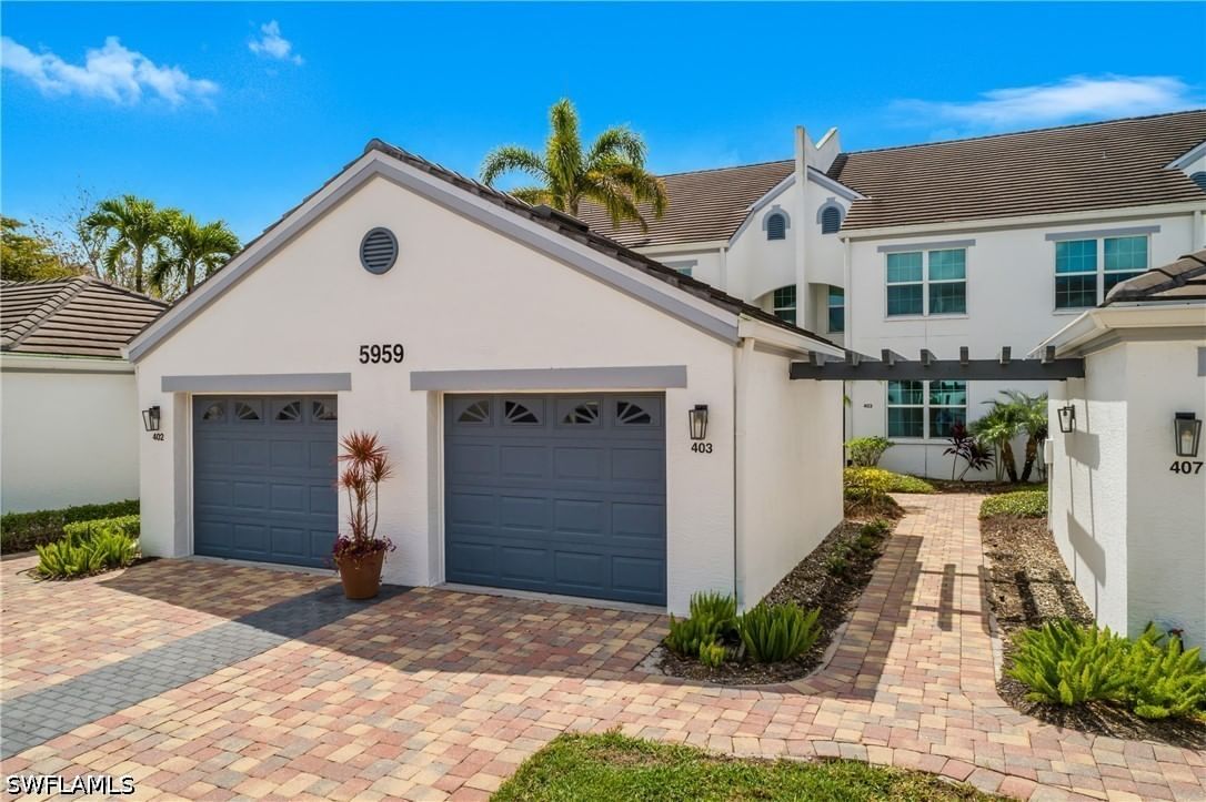 5959 Sand Wedge Lane #403, Naples, FL 34110 photo 5
