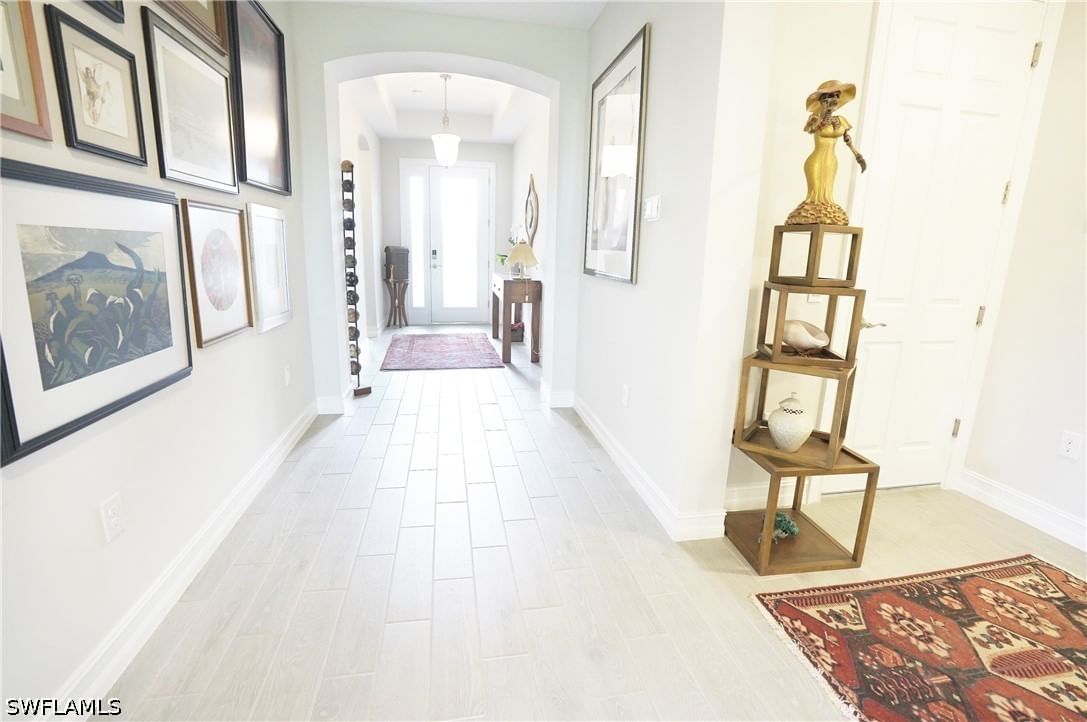 18698 Royal Hammock Boulevard, Naples, FL 34114 photo 4