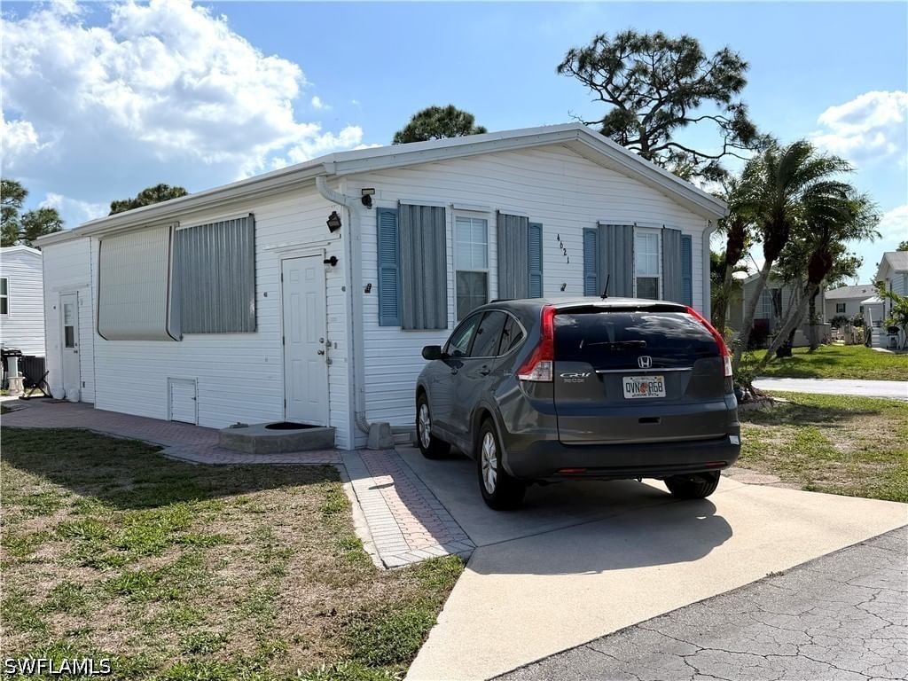 4621 Liberty Lane E, Estero, FL 33928 photo 2