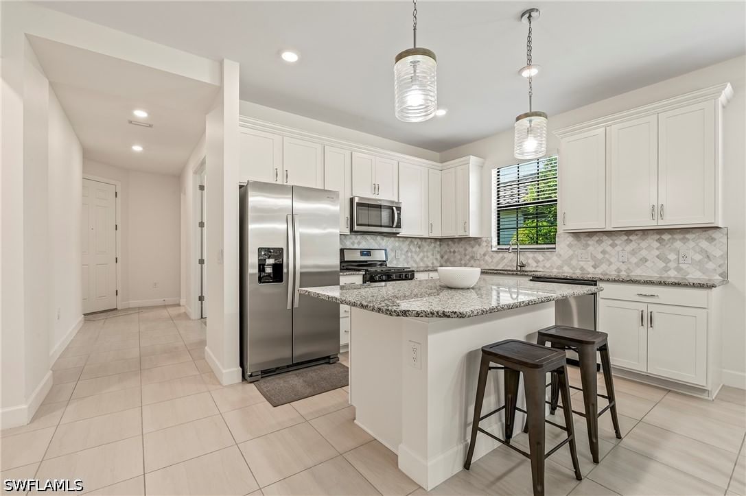12350 Canal Grande Drive, Fort Myers, FL 33913 photo 2