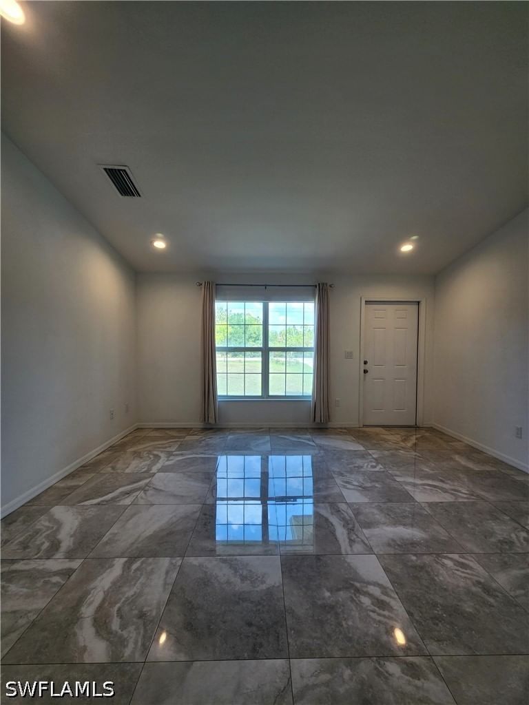 4270 64th Avenue NE, Naples, FL 34120 photo 2