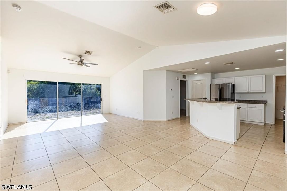 2814 Cerito Avenue N, Lehigh Acres, FL 33971 photo 3