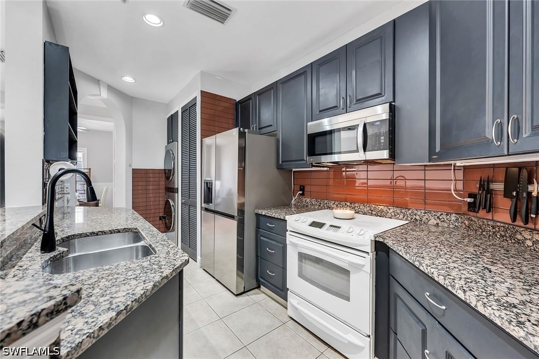 1415 Sweetwater Cove #102, Naples, FL 34110 photo 3