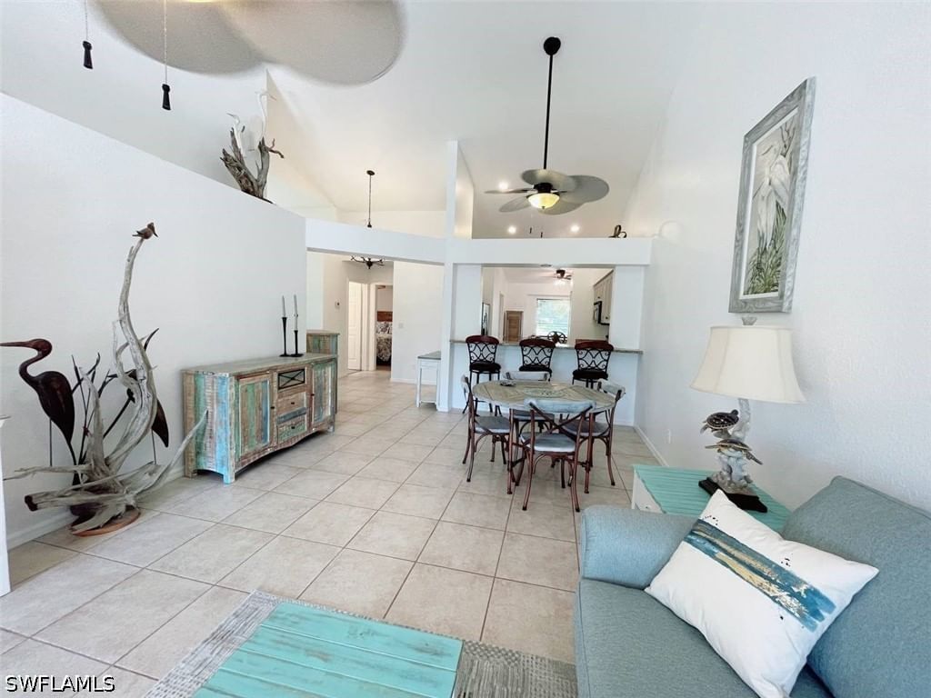 2037 W Crown Pointe Boulevard, Naples, FL 34112 photo 4