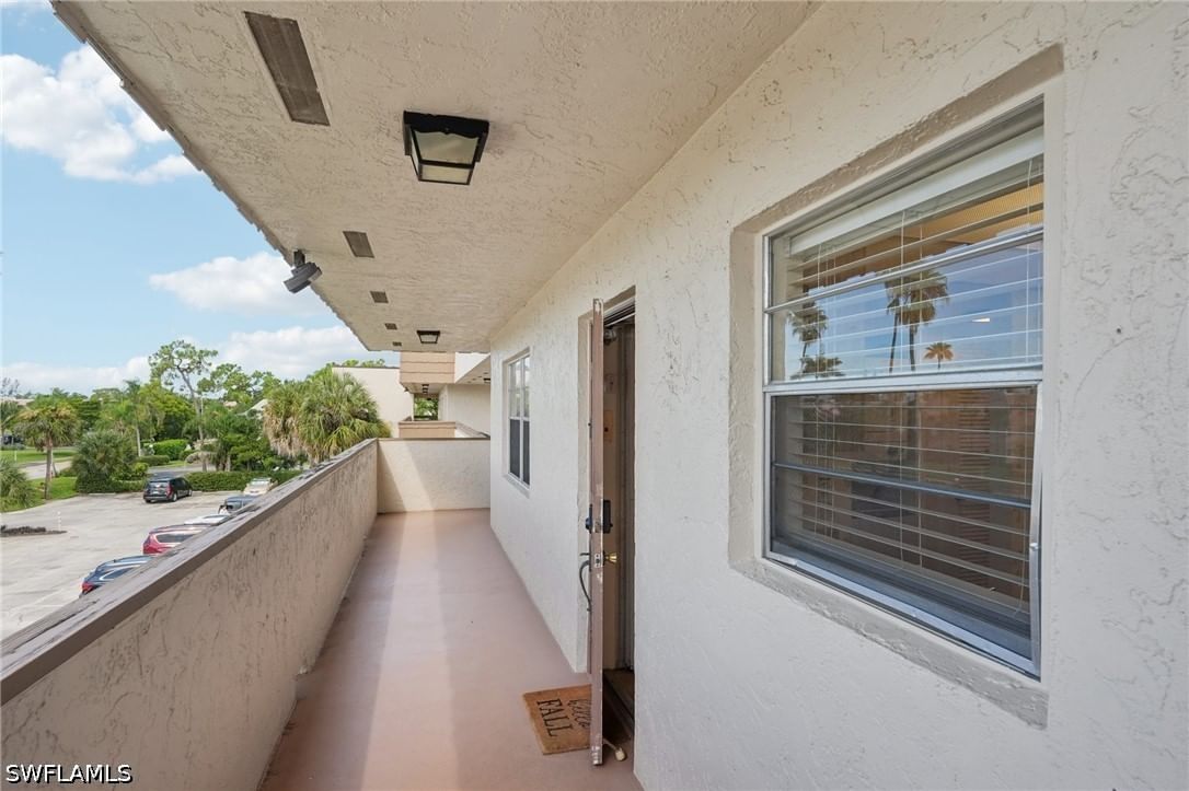 499 Forest Lakes Boulevard #305, Naples, FL 34105 photo 4