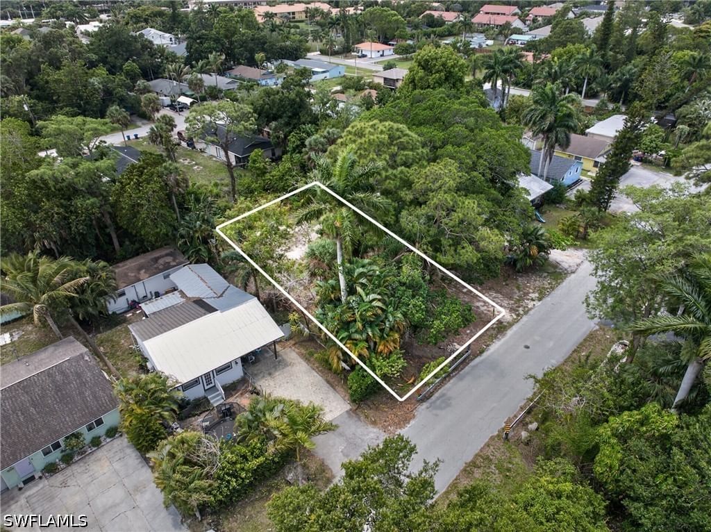 10010 Carolina Street, Bonita Springs, FL 34135 photo 5