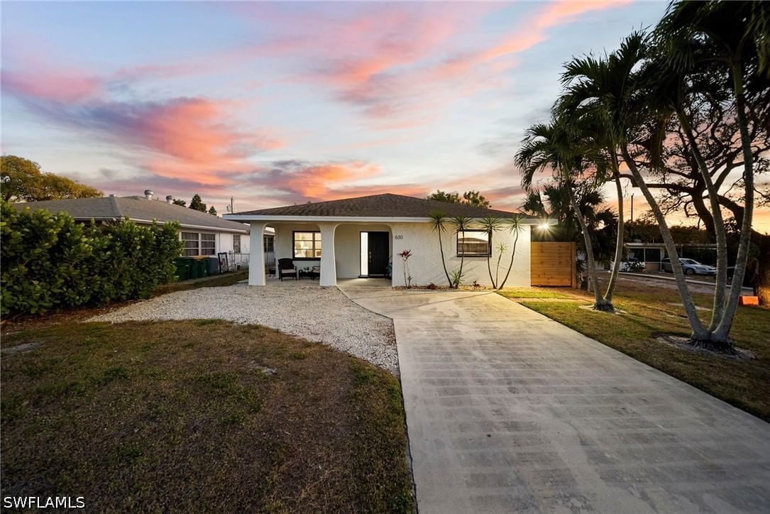 630 99th Avenue N, Naples, FL 34108 photo 3