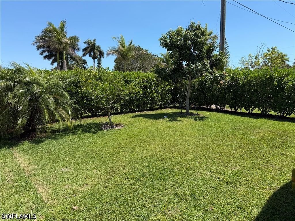 112 Capri Boulevard, Naples, FL 34113 photo 3