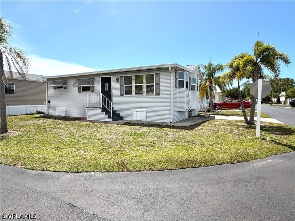 4501 Robert E Lee Boulevard E, Estero, FL 33928 photo 2