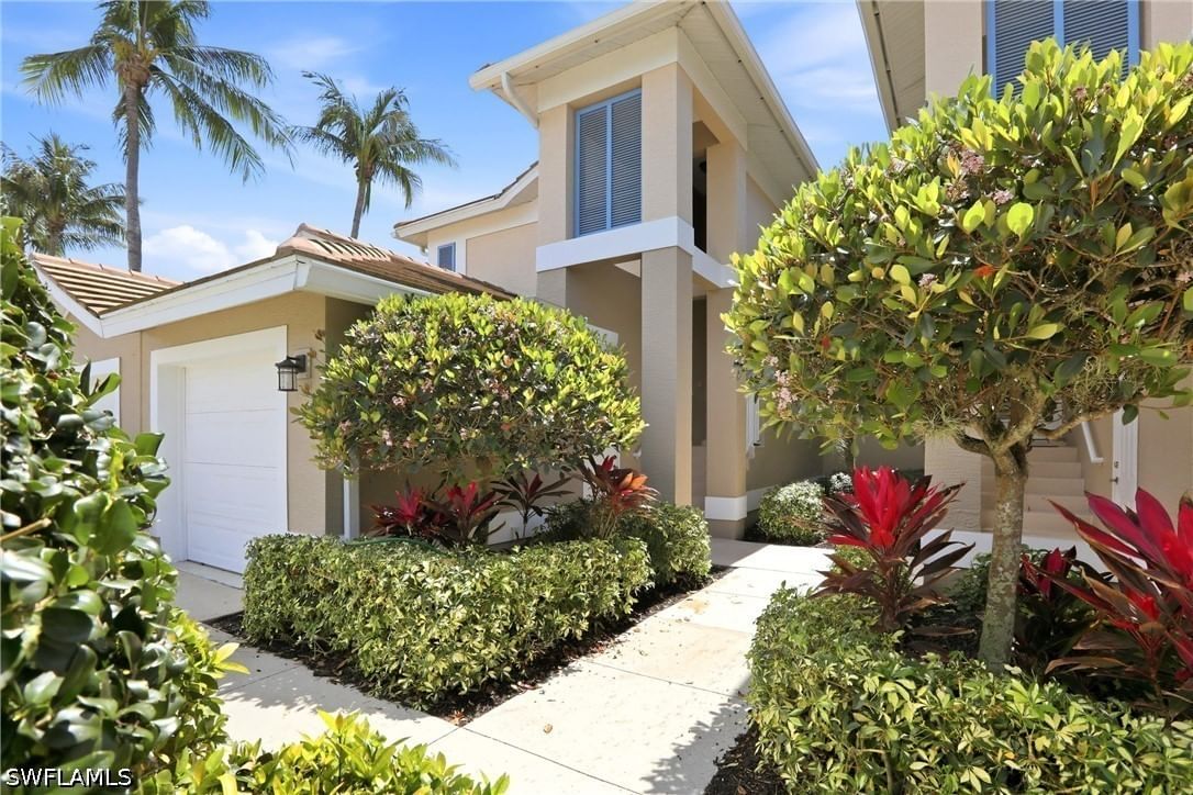 817 Carrick Bend Circle #201, Naples, FL 34110 photo 2