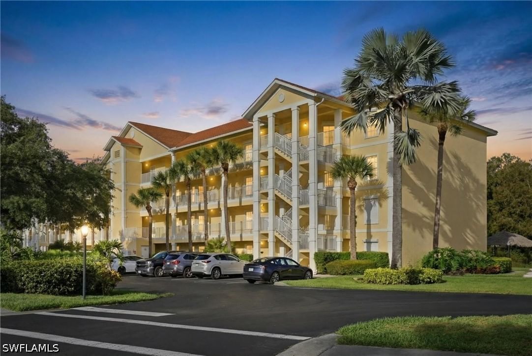 9175 Celeste Drive #204, Naples, FL 34113 photo 2