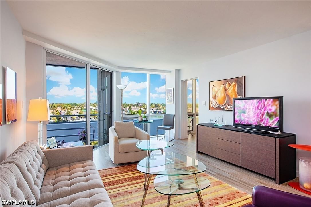 4751 Gulf Shore Boulevard N #704, Naples, FL 34103 photo 2