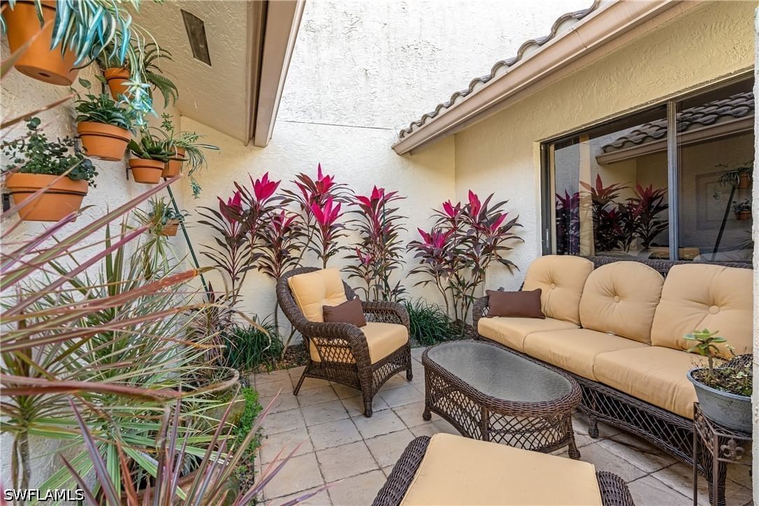 11804 Quail Village Way, Naples, FL 34119 photo 5