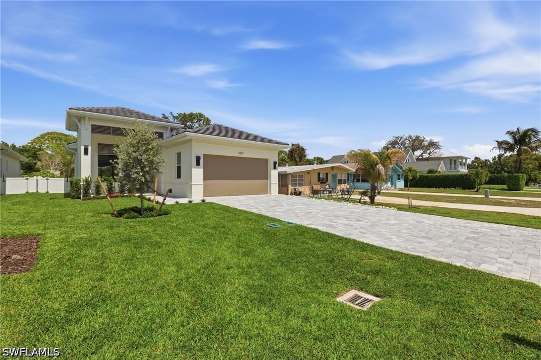 1027 Frank Whiteman Boulevard, Naples, FL 34103 photo 3