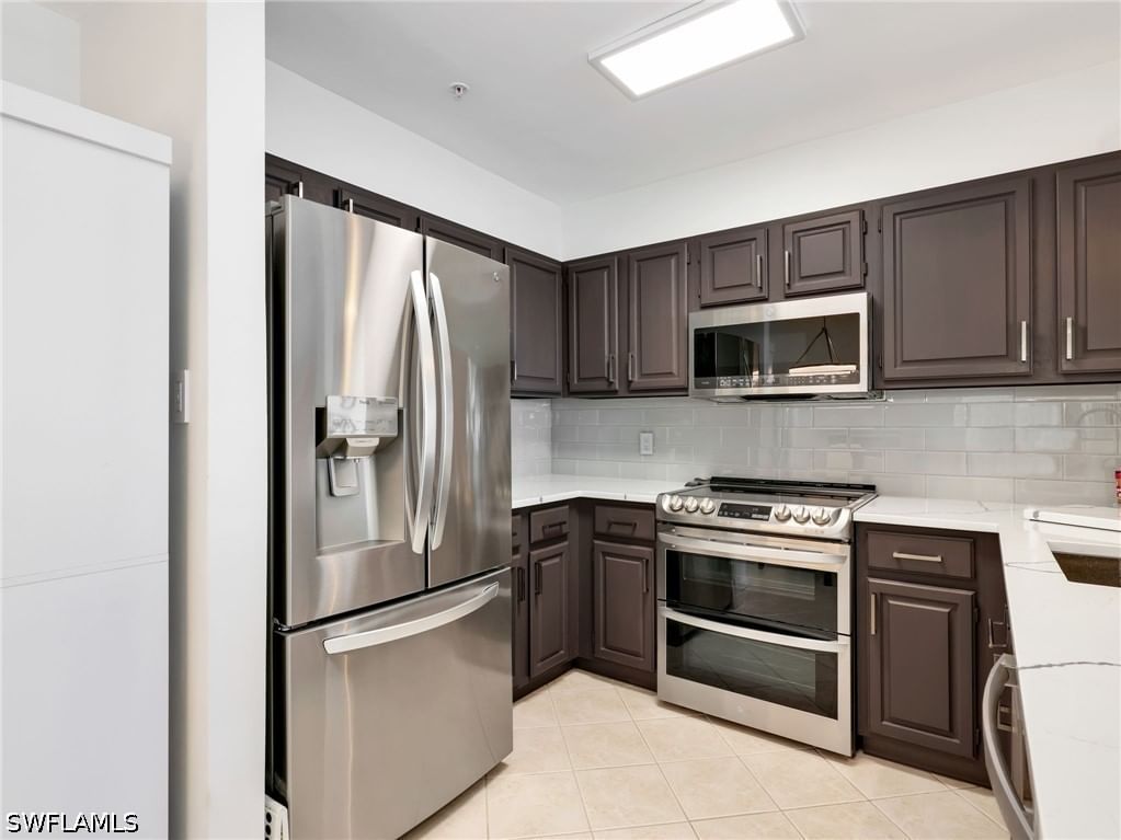 201 Arbor Lake Drive #2-501, Naples, FL 34110 photo 4