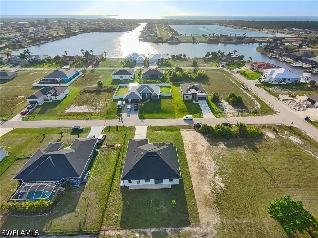 3539 NW 41st Place, Cape Coral, FL 33993 photo 2