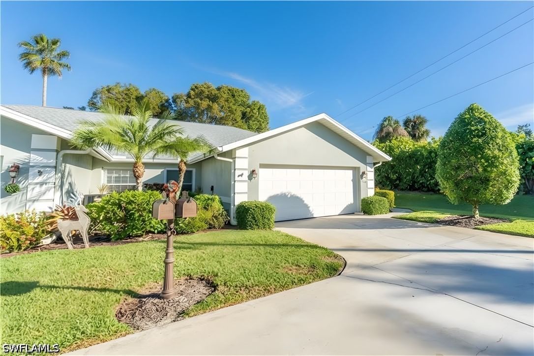1704 Royal Circle #602, Naples, FL 34112 photo 2