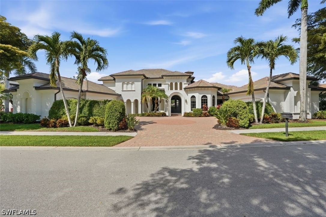 3027 Mona Lisa Boulevard, Naples, FL 34119 photo 2