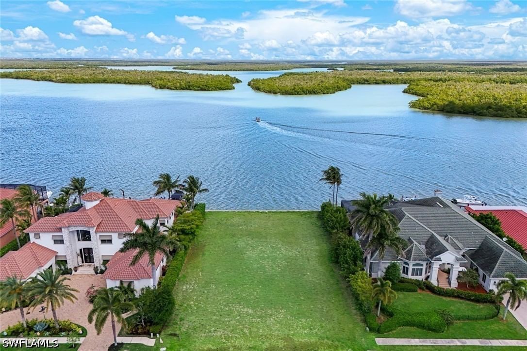 153 Stillwater Court, Marco Island, FL 34145 photo 3