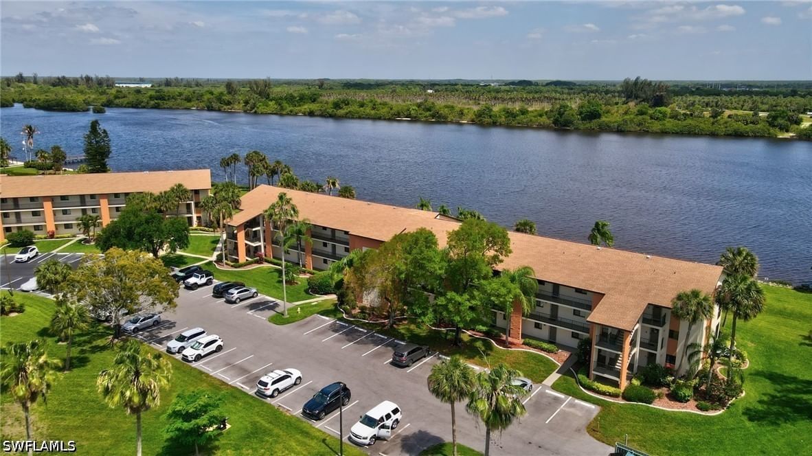 16000 Bay Pointe Boulevard #307, North Fort Myers, FL 33917 photo 3