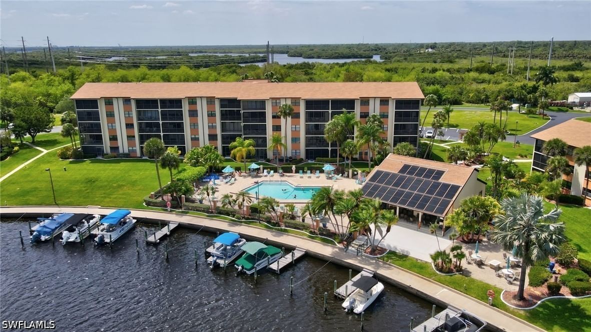 16000 Bay Pointe Boulevard #307, North Fort Myers, FL 33917 photo 5