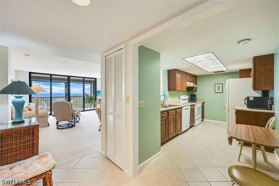 17 Bluebill Avenue #803, Naples, FL 34108 photo 5