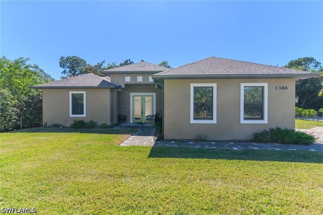 1386 Rosemary Lane, Naples, FL 34103 photo 2