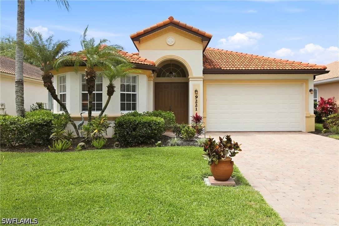 9221 Spanish Moss Way, Bonita Springs, FL 34135 photo 2