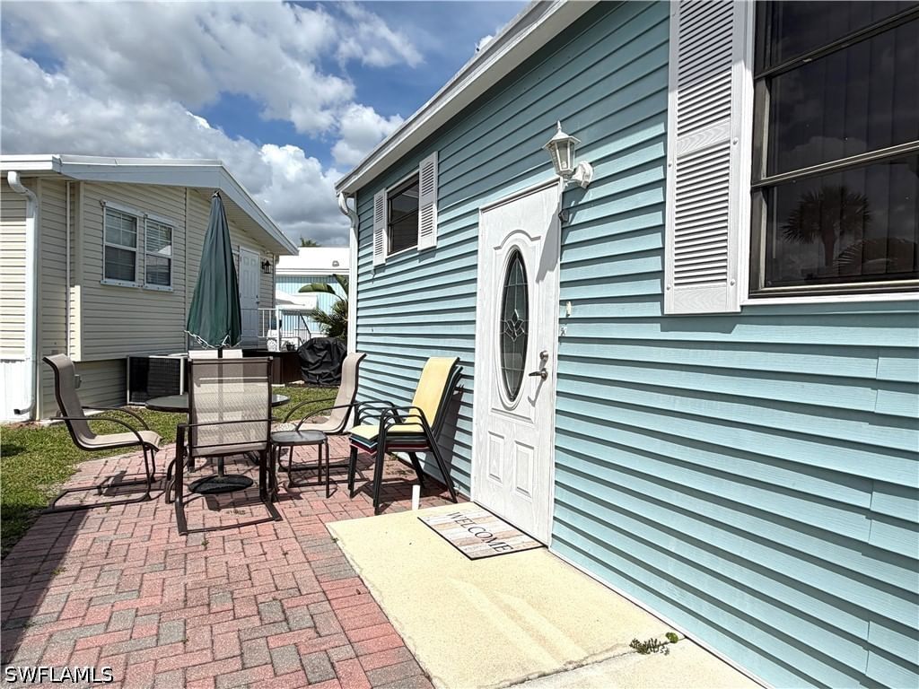 4710 Pilgrims Way W, Estero, FL 33928 photo 3