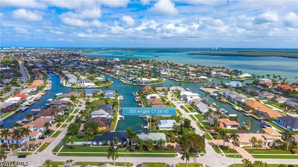 200 Angler Court, Marco Island, FL 34145 photo 2
