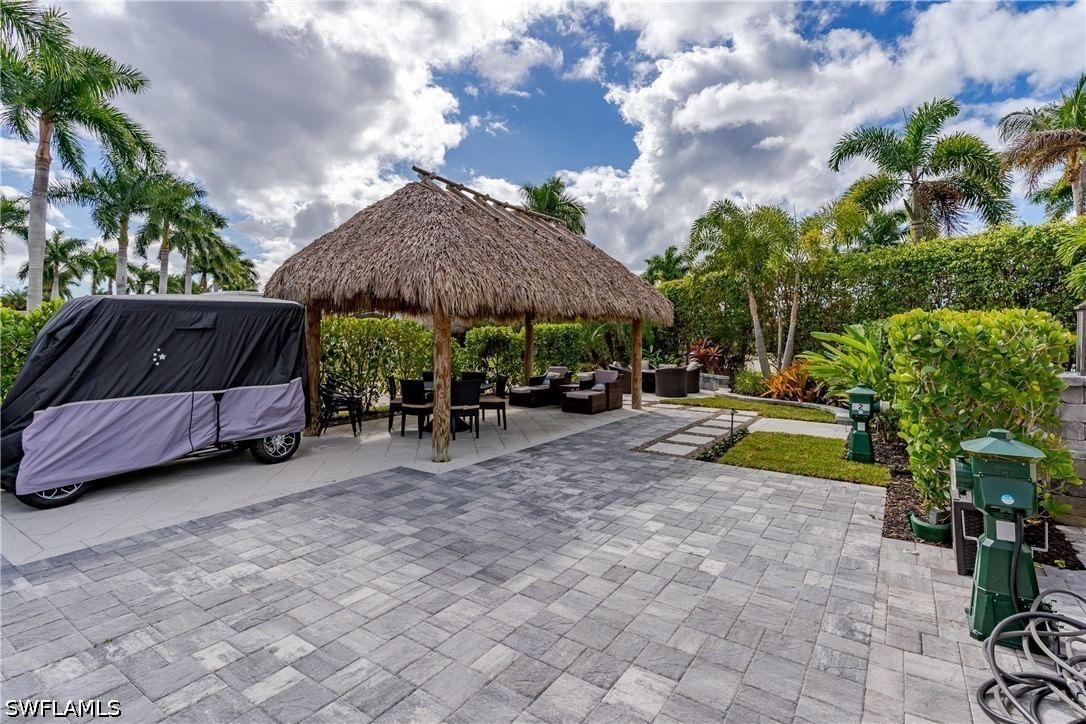 13609 Snapper Lane, Naples, FL 34114 photo 4