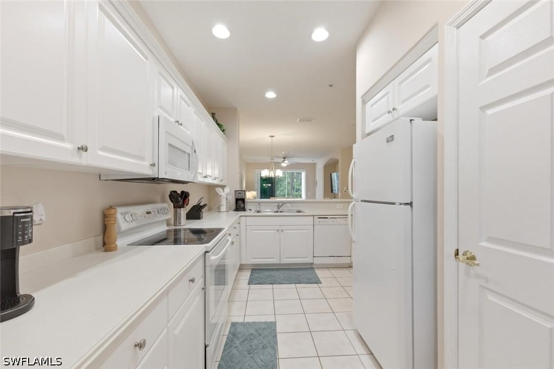 4873 Hampshire Court #104, Naples, FL 34112 photo 2