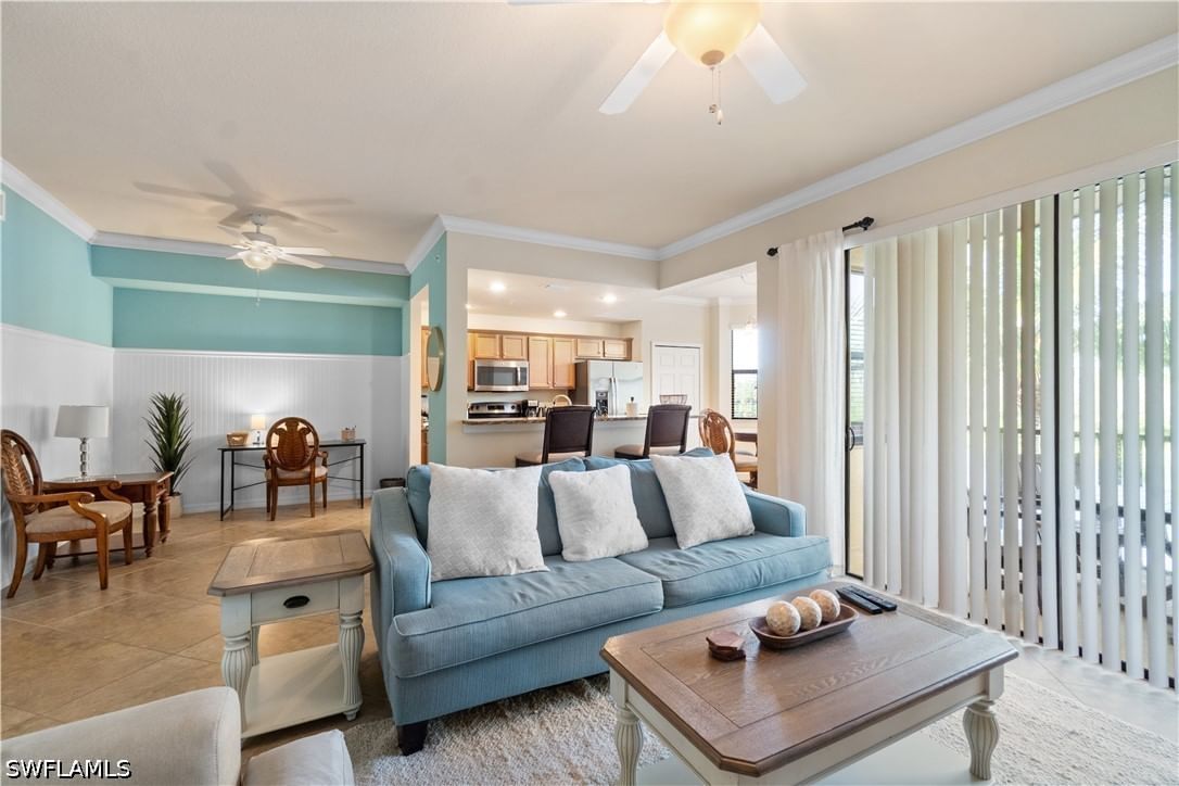 9727 Acqua Court #436, Naples, FL 34113 photo 5