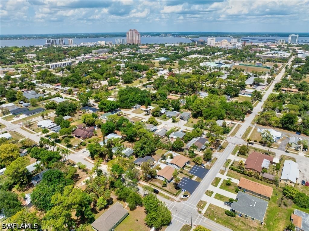 2566-2578 Jackson Street W, Fort Myers, FL 33901 photo 4