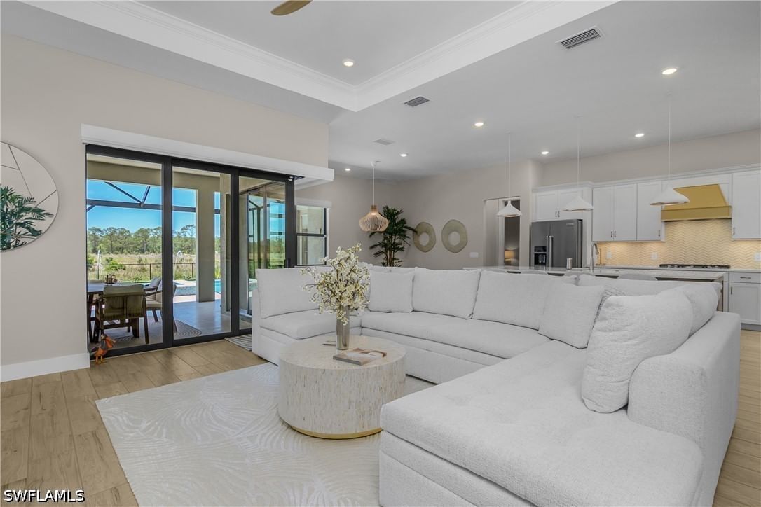 20609 Napa Loop, Estero, FL 33928 photo 5