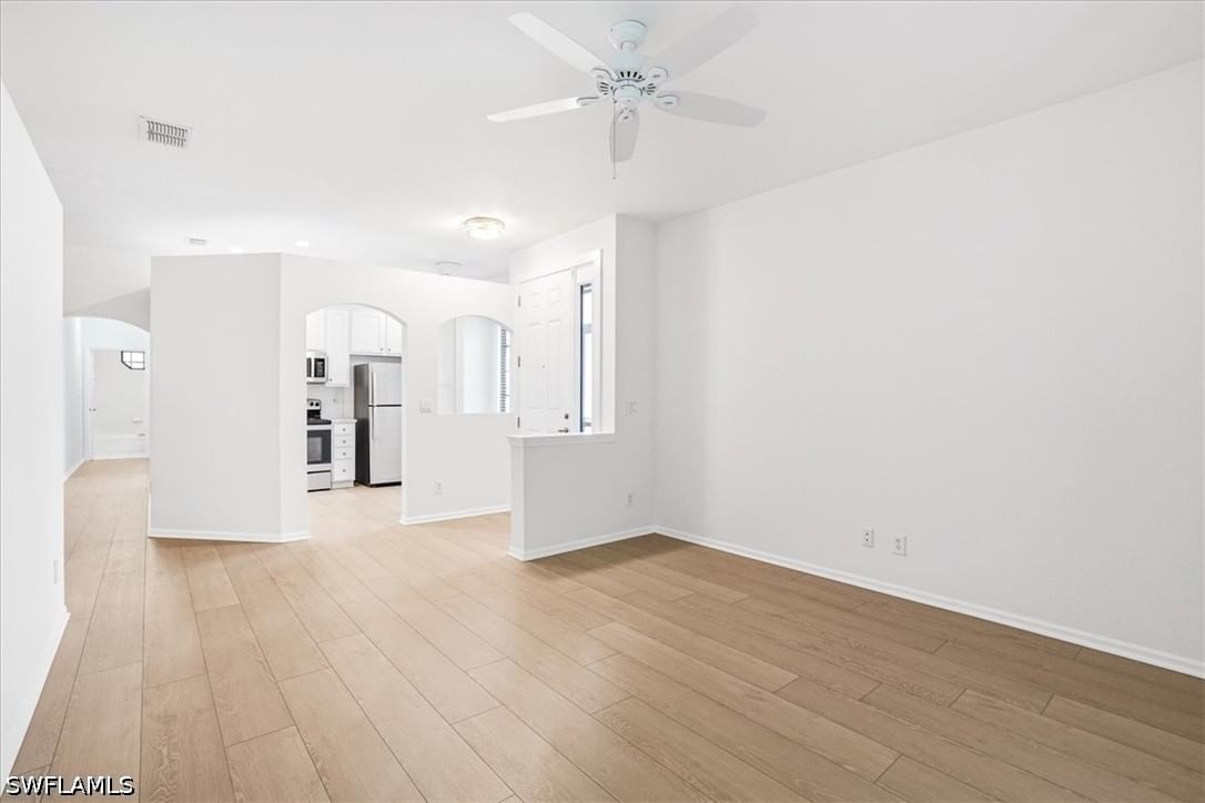7550 Meadow Lakes Drive #4701, Naples, FL 34104 photo 4